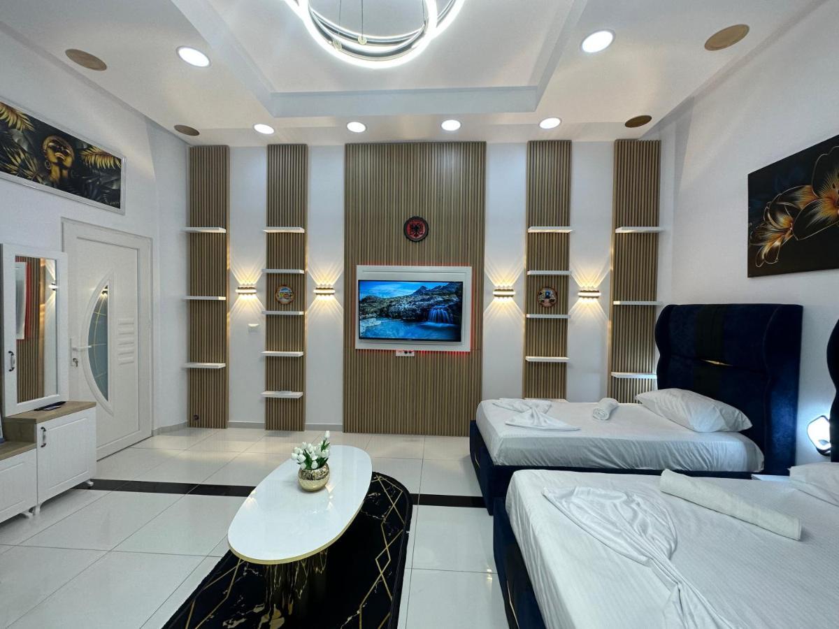 Valjiosi Esto'S Apartament Near Tirana Airport 1 - Self Checkin -Netflix - Free Parking מראה חיצוני תמונה