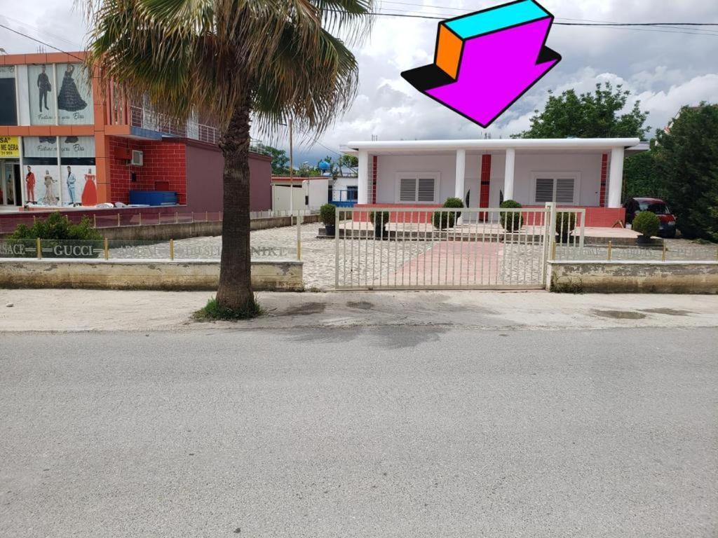 Valjiosi Esto'S Apartament Near Tirana Airport 1 - Self Checkin -Netflix - Free Parking מראה חיצוני תמונה